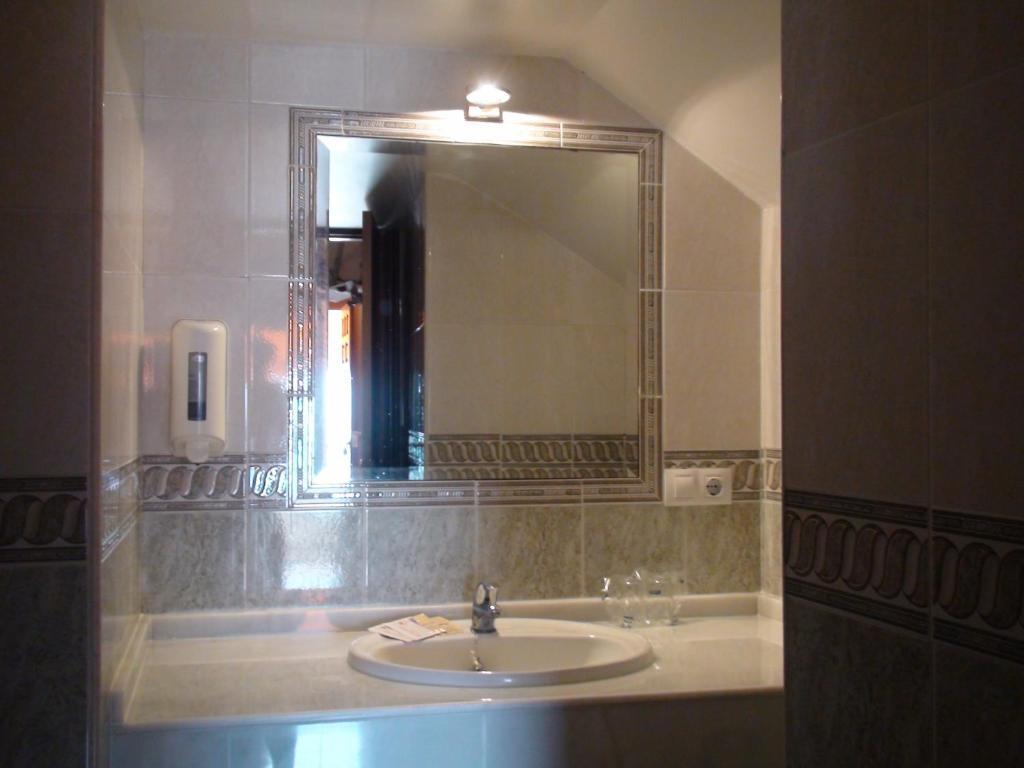 Hostal Tarik Hotel Tarifa Phòng bức ảnh