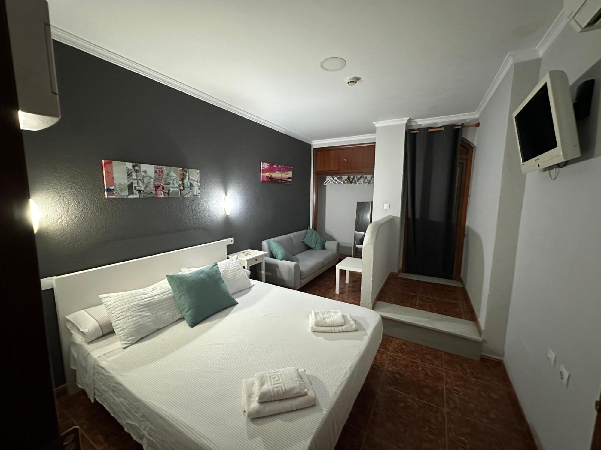 Hostal Tarik Hotel Tarifa Ngoại thất bức ảnh