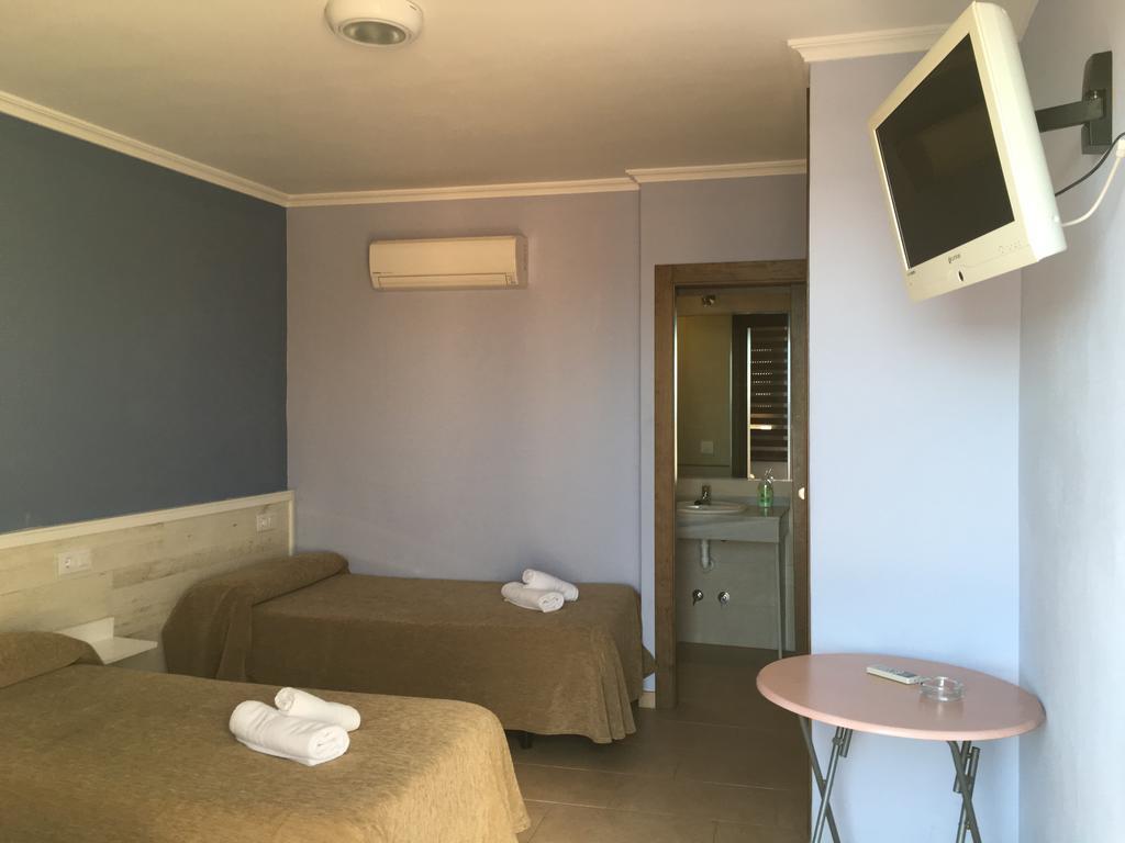 Hostal Tarik Hotel Tarifa Ngoại thất bức ảnh